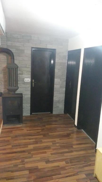 Villa Kuca Za Odmor 6N à Gornje Jesenje Extérieur photo
